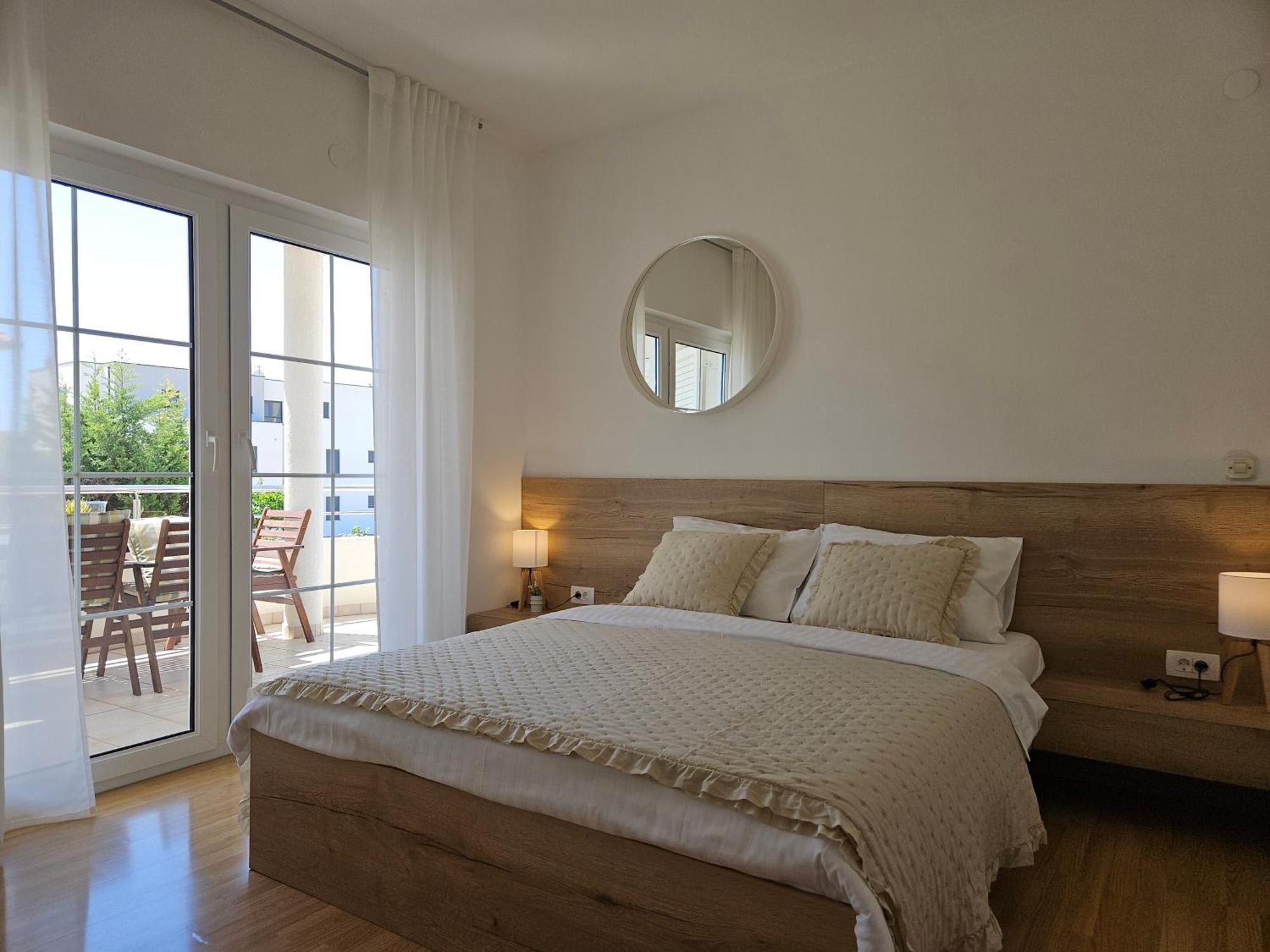 Apartments Tihi III Vodice Exterior foto